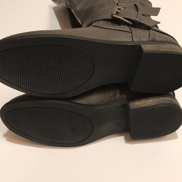 NWT RAMPAGE HANSEL GREY WIDE TALL BOOTS 6 - Picture 7 of 8